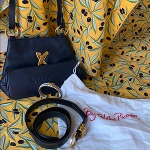 Fun VT Paloma Picasso Navy leather shoulder bag